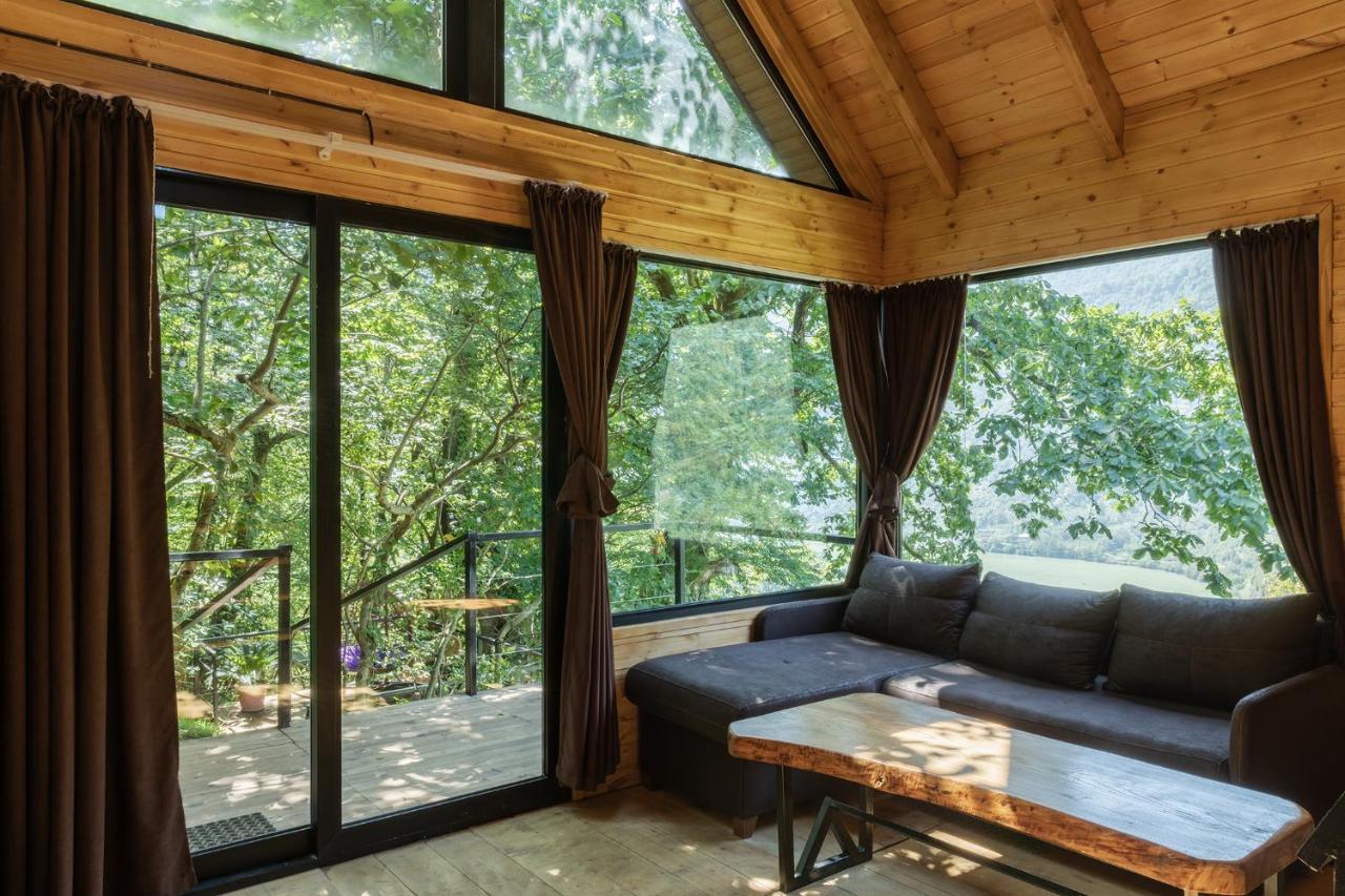 Woodpecker Ვუდფექერი Vila Batumi Exterior foto